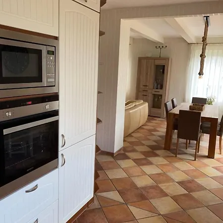 Apartment Haus Springpfuhl Mit Wintergarten *
